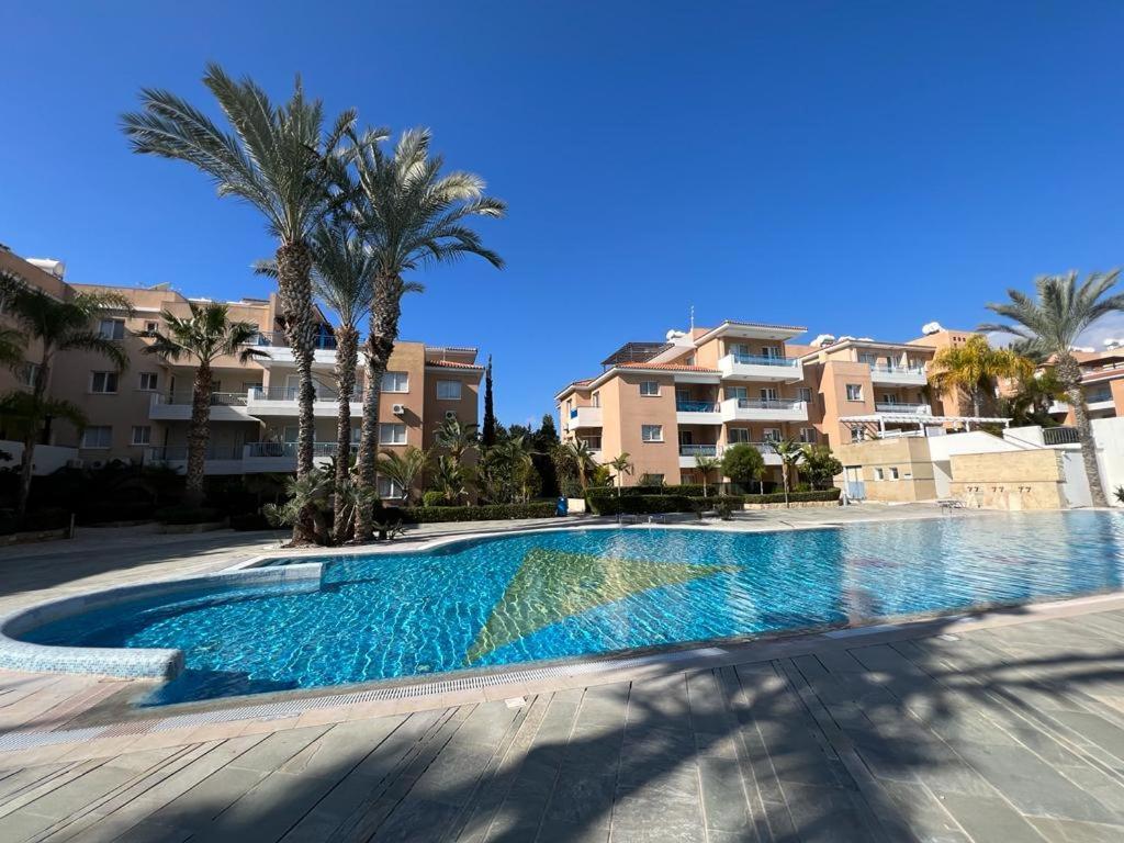 Casa Del Sol Townhouse In Iris Village Paphos Ngoại thất bức ảnh