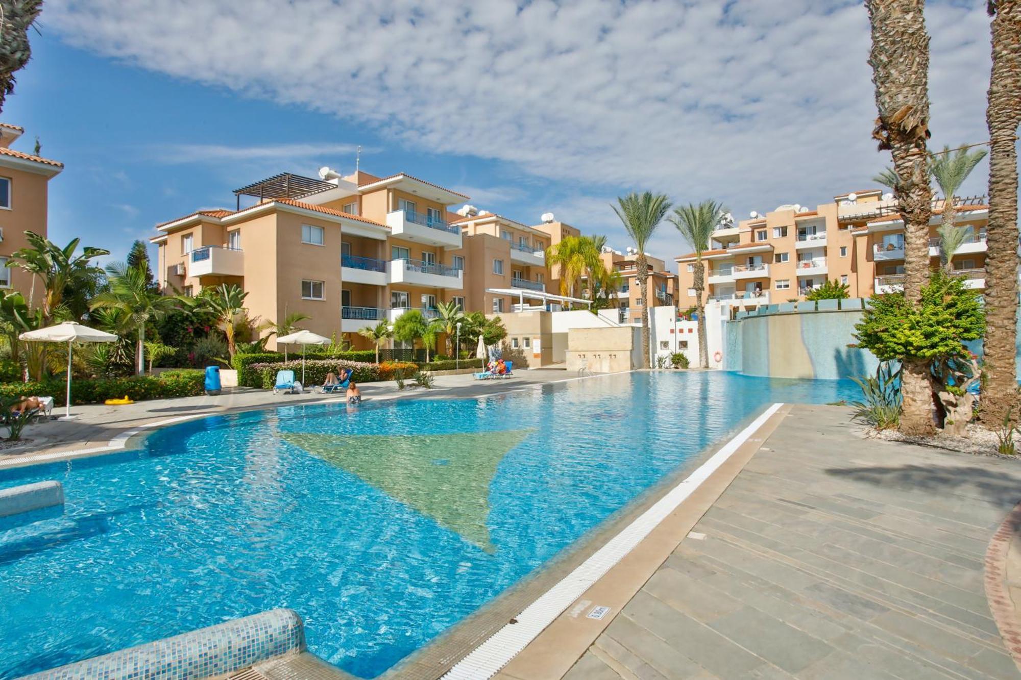 Casa Del Sol Townhouse In Iris Village Paphos Ngoại thất bức ảnh