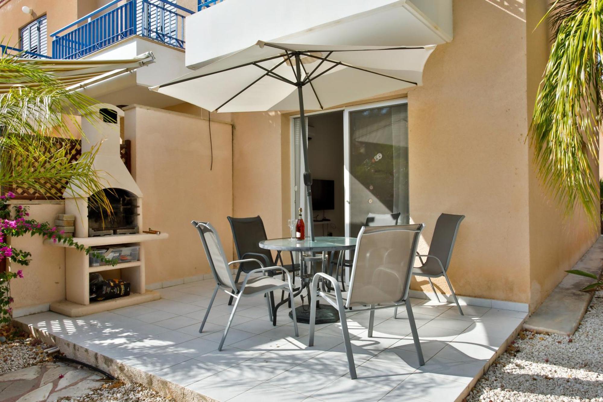 Casa Del Sol Townhouse In Iris Village Paphos Ngoại thất bức ảnh